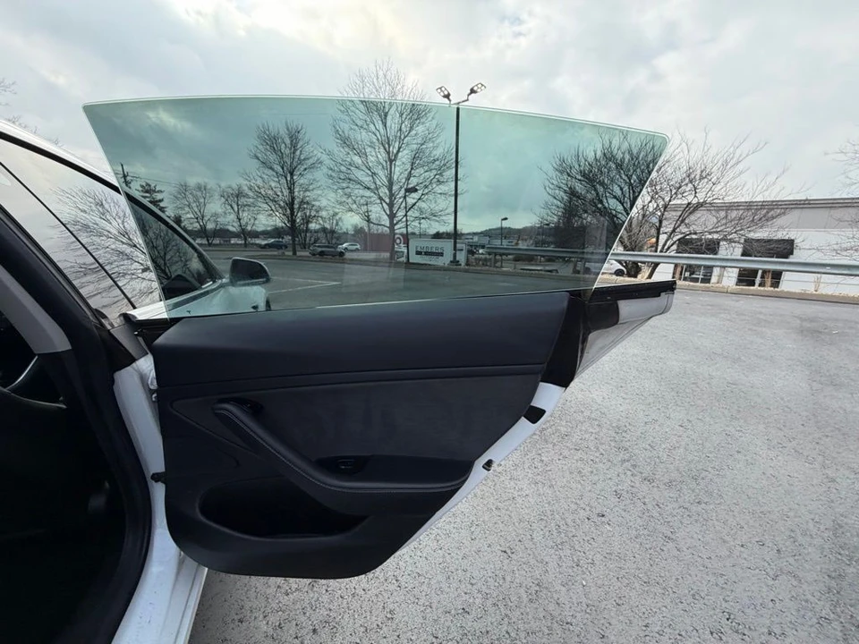 2019 Tesla Model 3 - Image 13 of 16