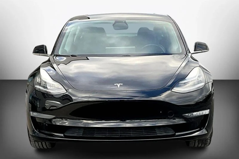 2019 Tesla Model 3 - Image 3 of 12