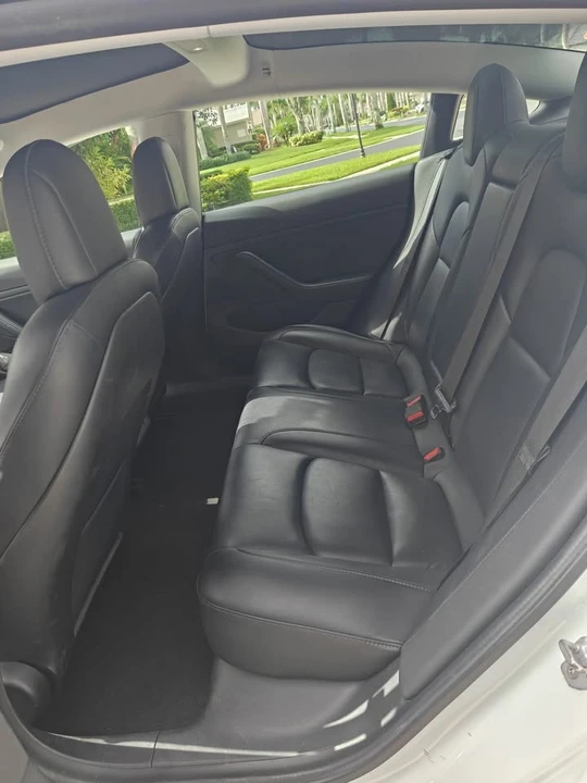 2019 Tesla Model 3 - Image 10 of 13