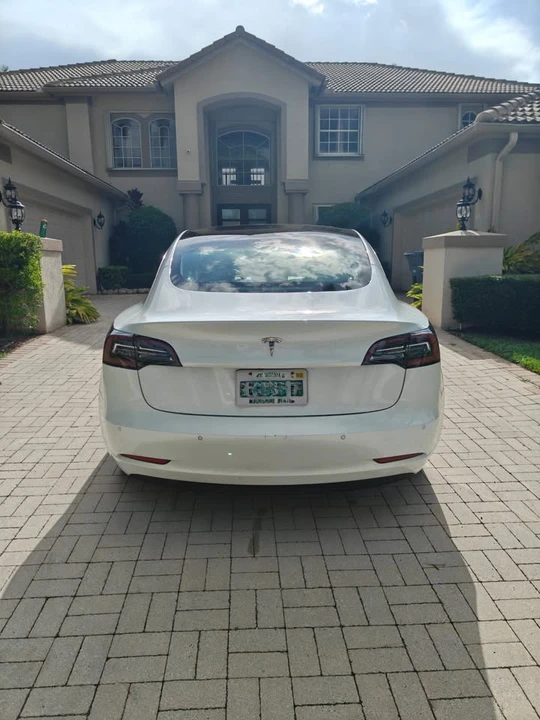 2019 Tesla Model 3 - Image 5 of 13
