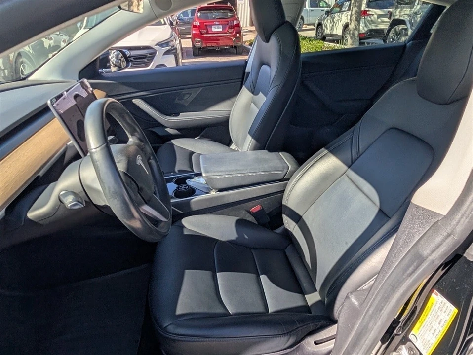 2019 Tesla Model 3 - Image 10 of 12