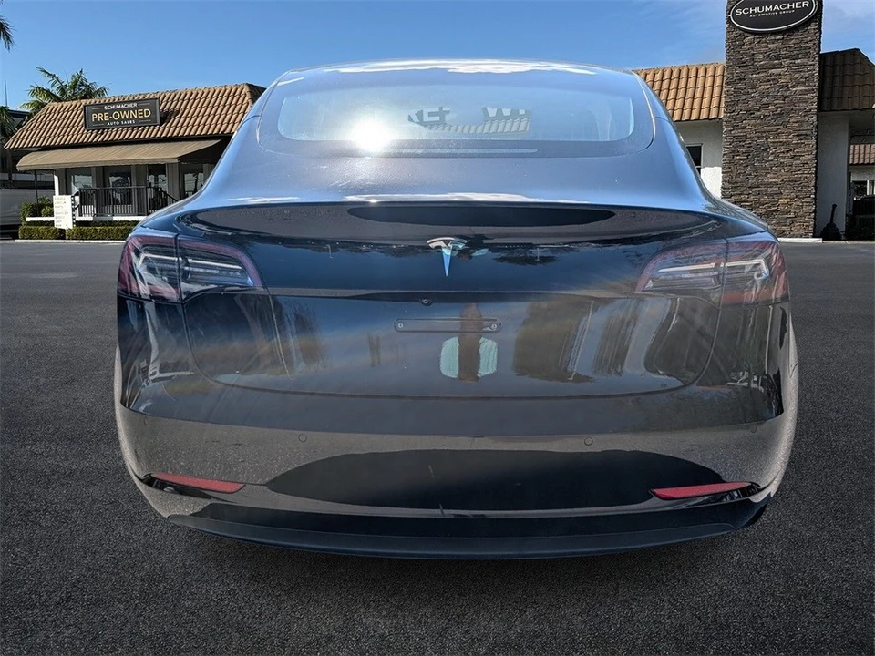 2019 Tesla Model 3 - Image 6 of 12