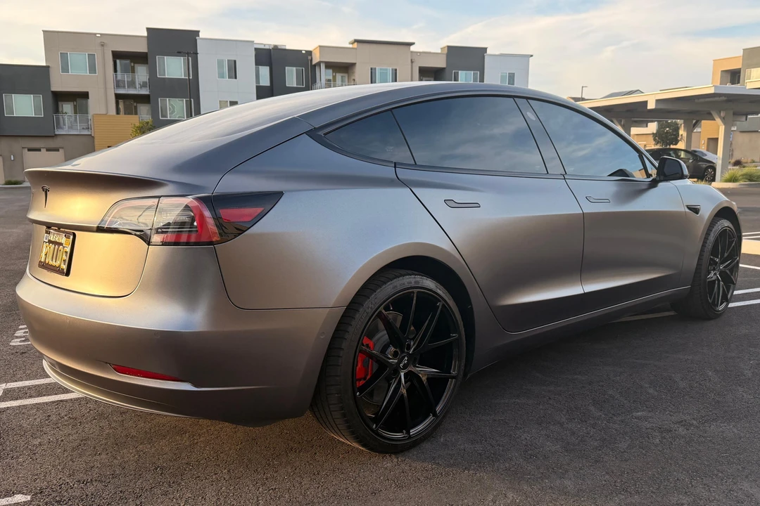 2019 Tesla Model 3 - Image 4 of 31