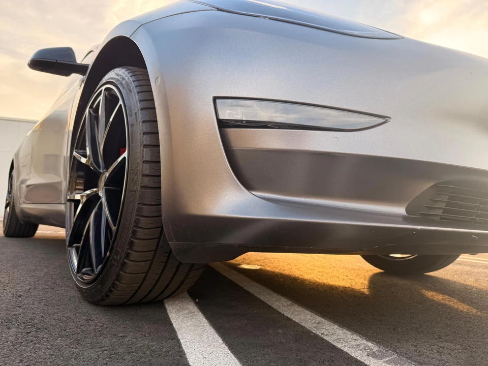2019 Tesla Model 3 - Image 9 of 31