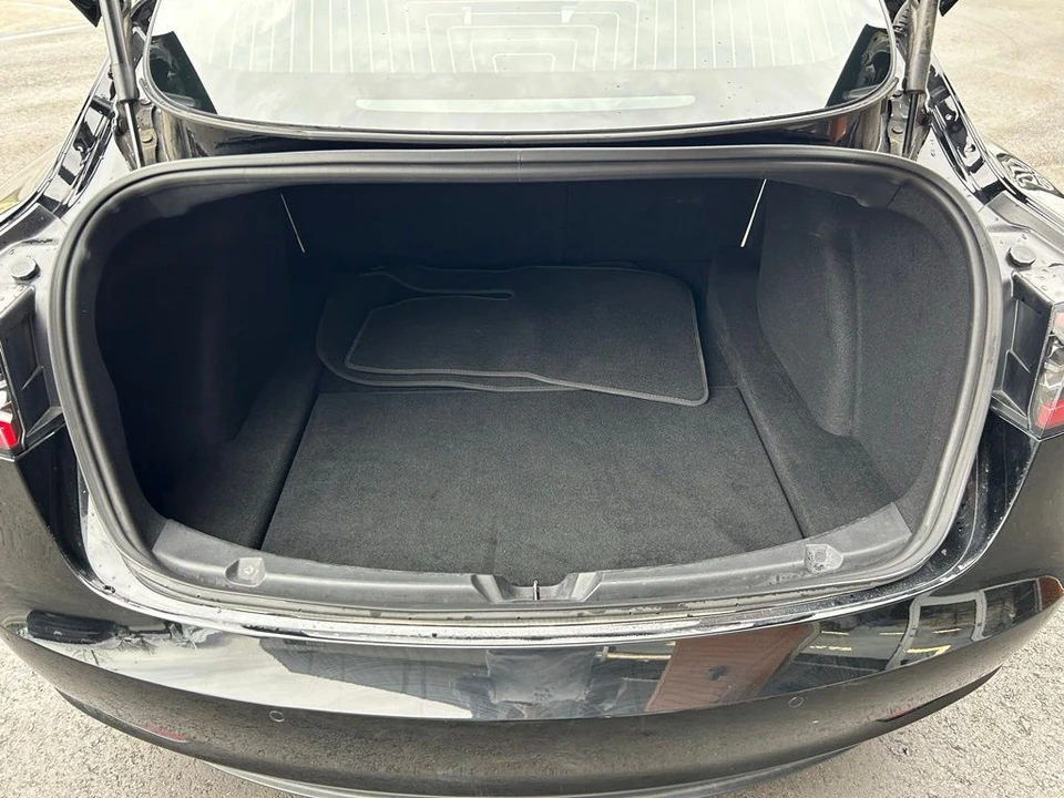 2019 Tesla Model 3 - Image 7 of 17