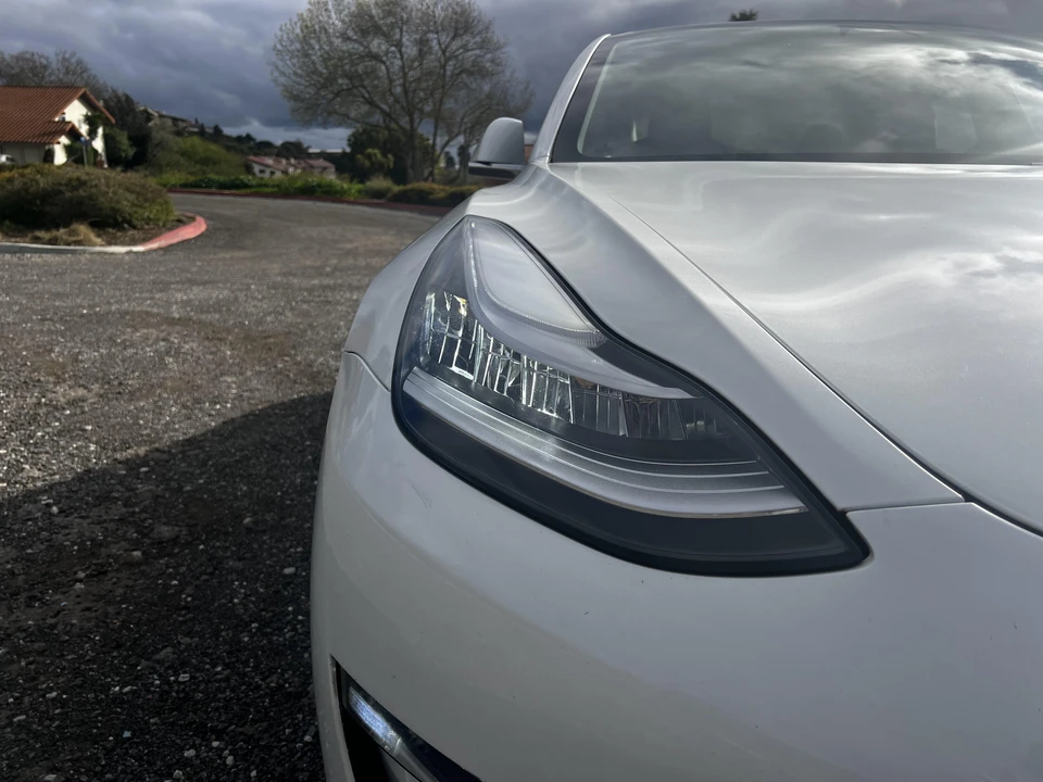 2019 Tesla Model 3 - Image 11 of 30
