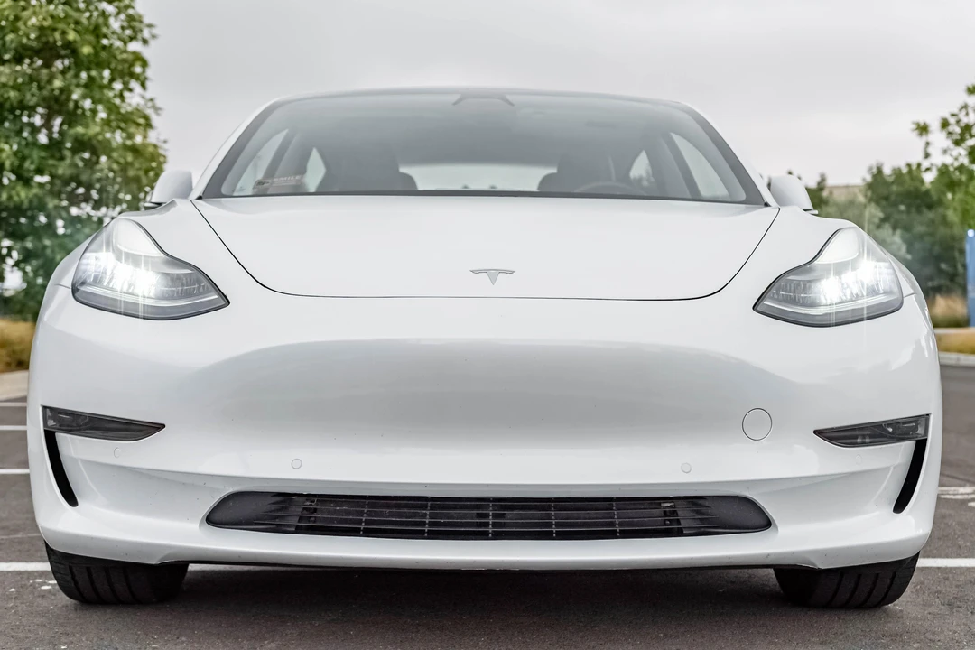 2019 Tesla Model 3 - Image 6 of 31