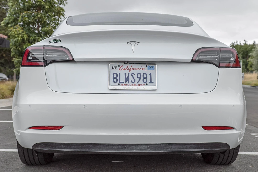 2019 Tesla Model 3 - Image 5 of 31