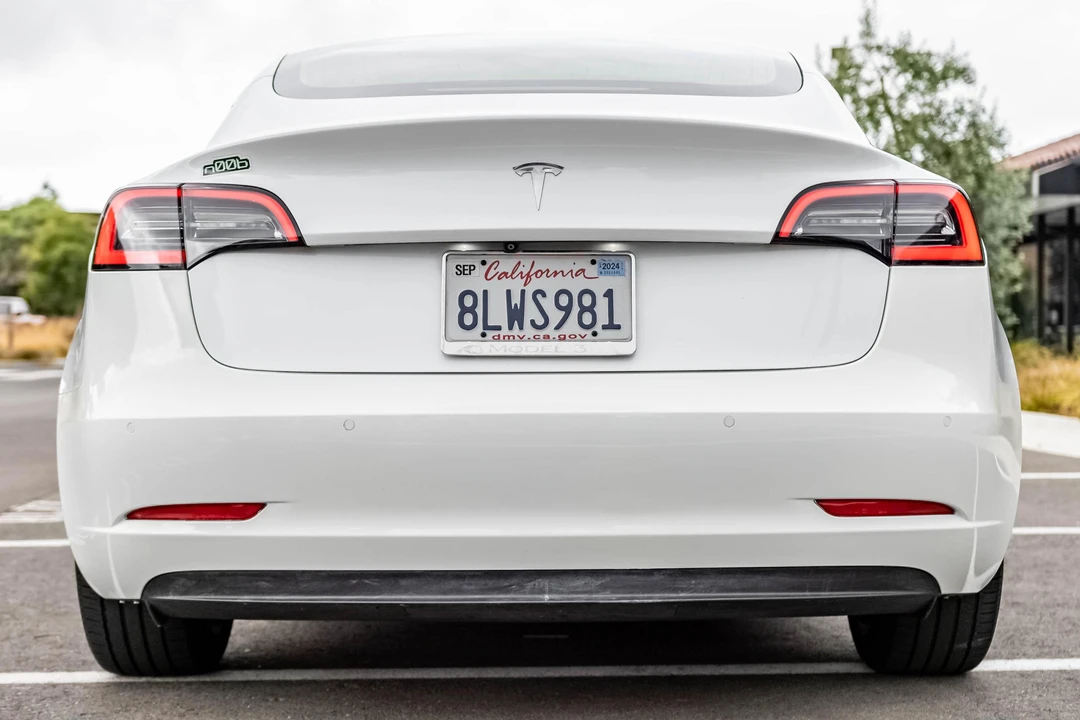 2019 Tesla Model 3 - Image 8 of 31