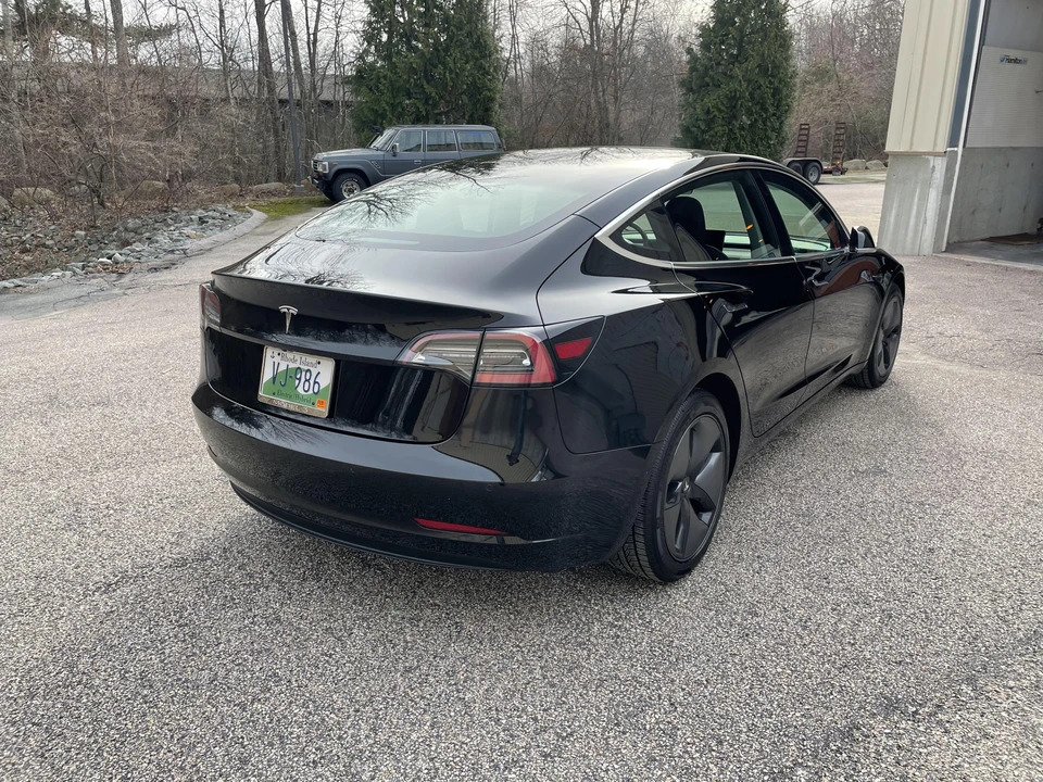 2019 Tesla Model 3 - Image 10 of 31