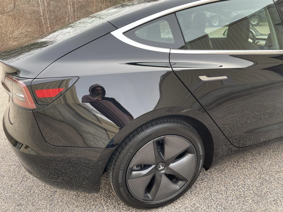 2019 Tesla Model 3 - Image 27 of 31