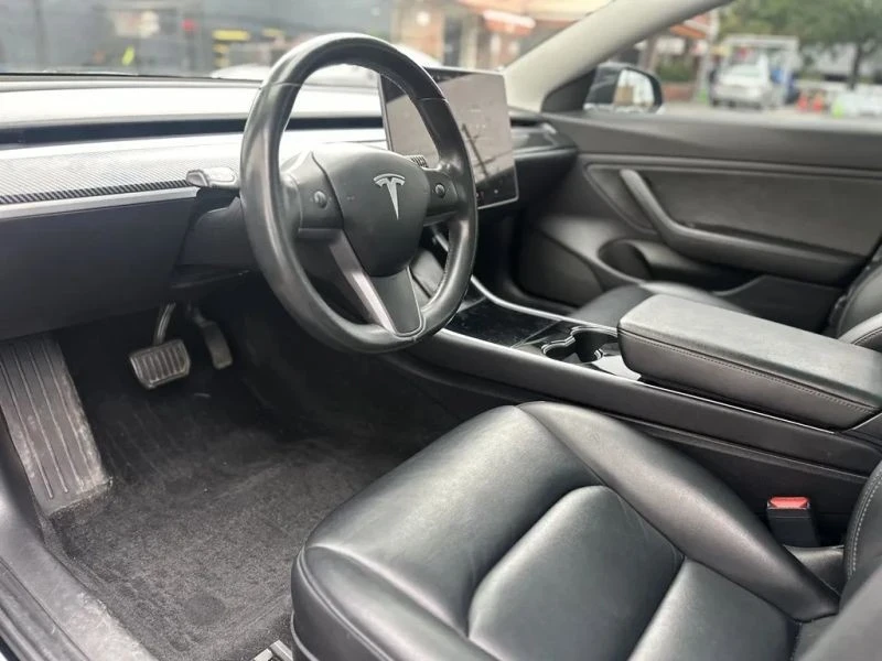 2019 Tesla Model 3 - Image 10 of 12