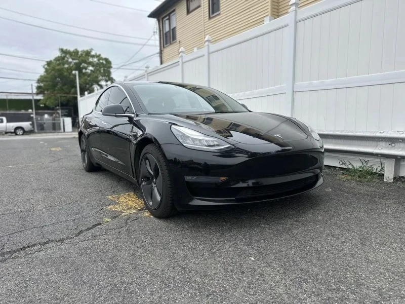 2019 Tesla Model 3 - Image 3 of 12