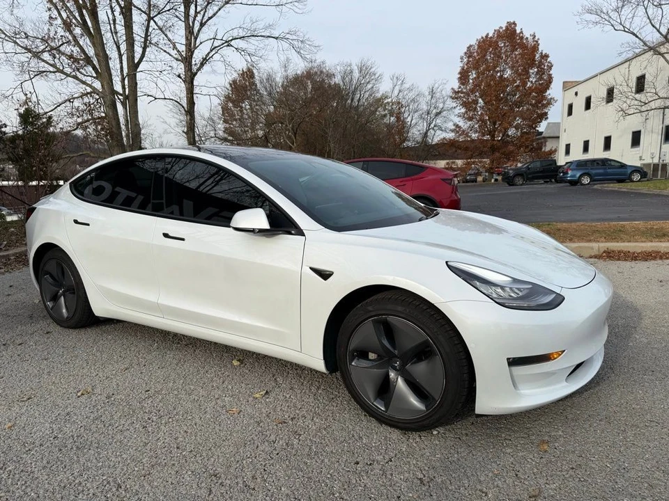 2019 Tesla Model 3 - Image 3 of 13