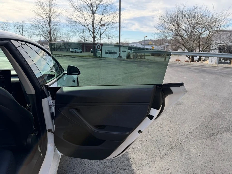 2019 Tesla Model 3 - Image 15 of 19