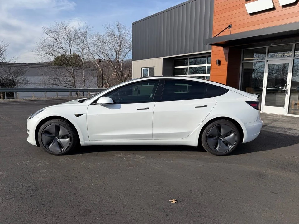 2019 Tesla Model 3 - Image 7 of 19
