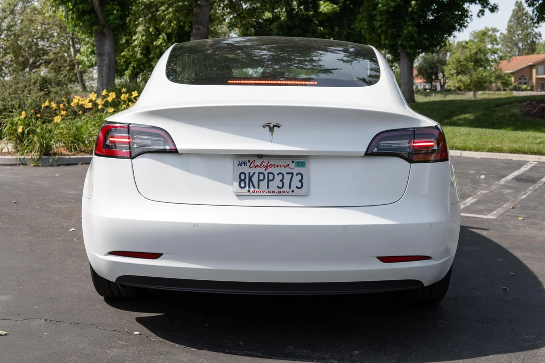 2019 Tesla Model 3 - Image 11 of 31