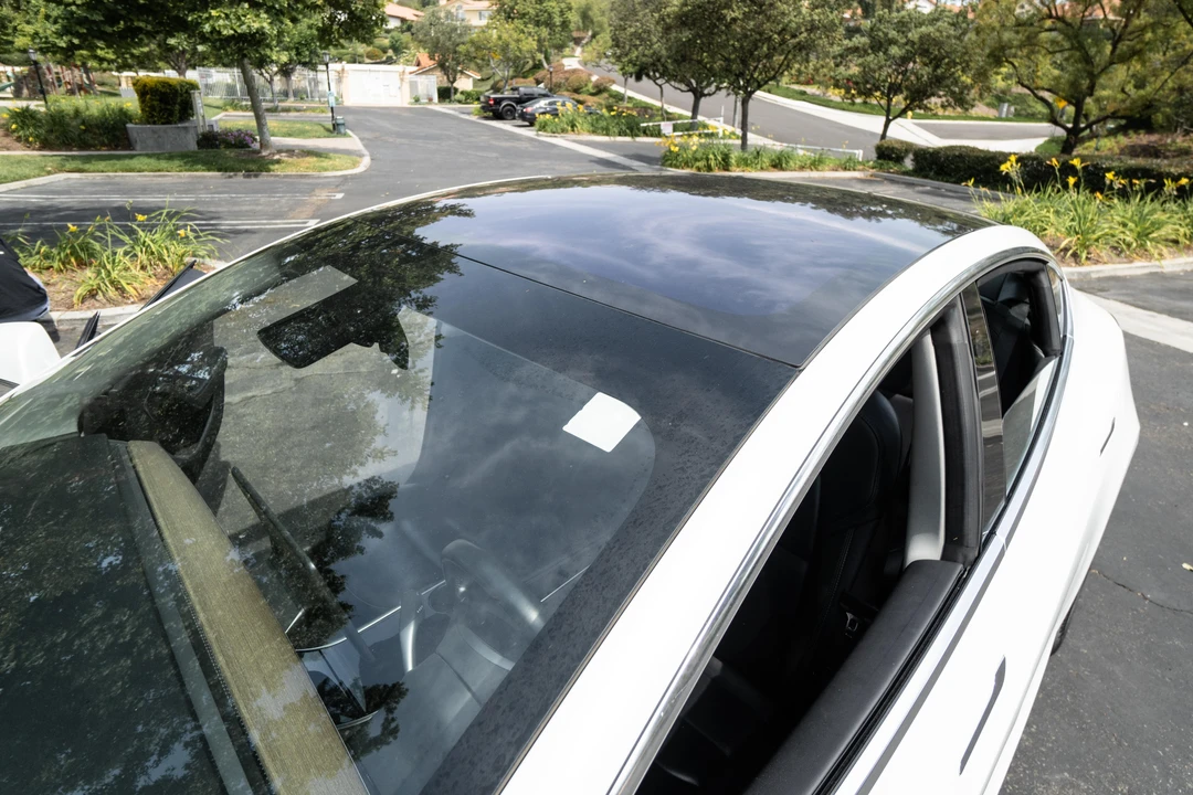 2019 Tesla Model 3 - Image 26 of 31