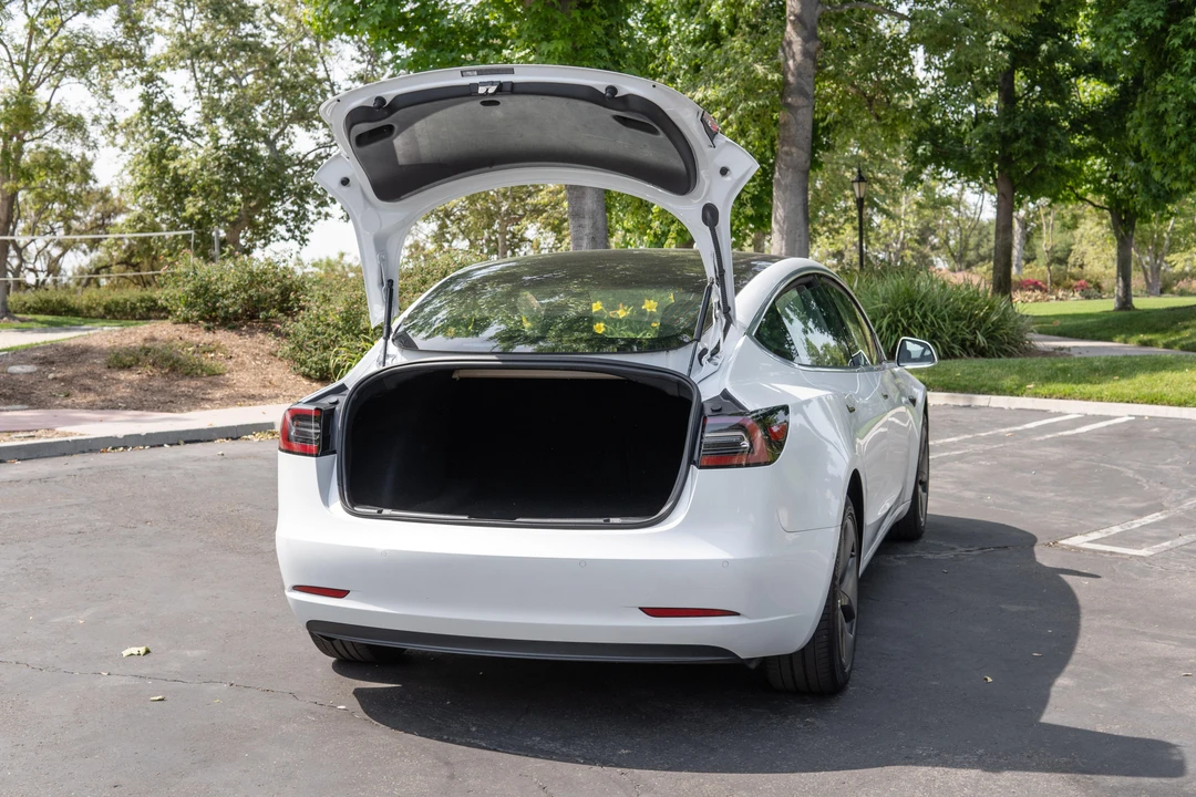 2019 Tesla Model 3 - Image 18 of 31