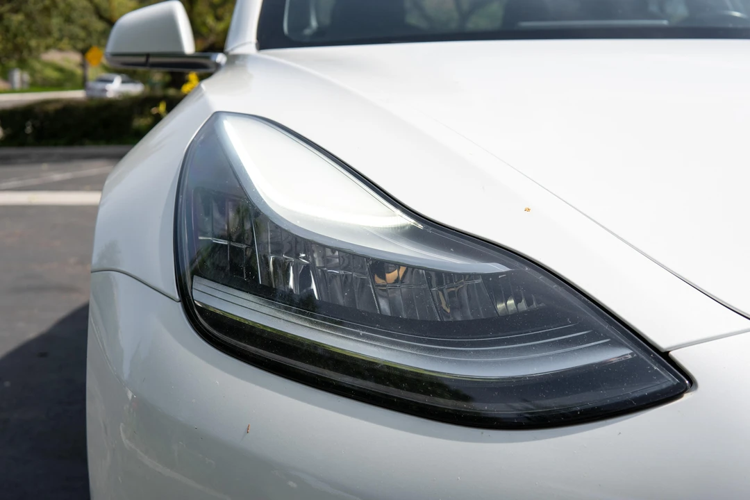 2019 Tesla Model 3 - Image 19 of 31