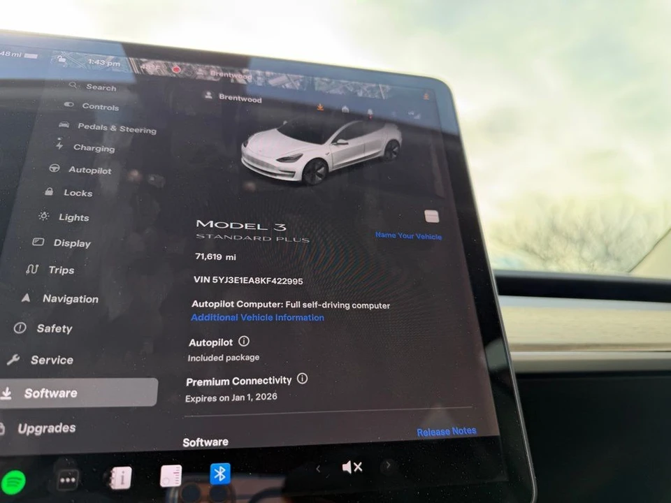 2019 Tesla Model 3 - Image 17 of 17