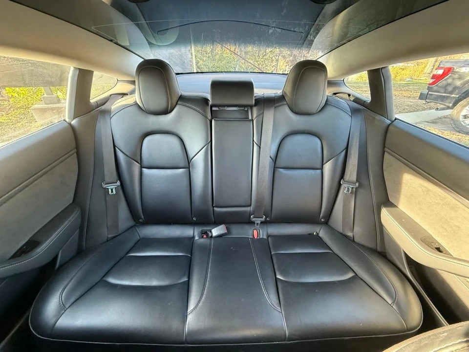 2019 Tesla Model 3 - Image 11 of 11