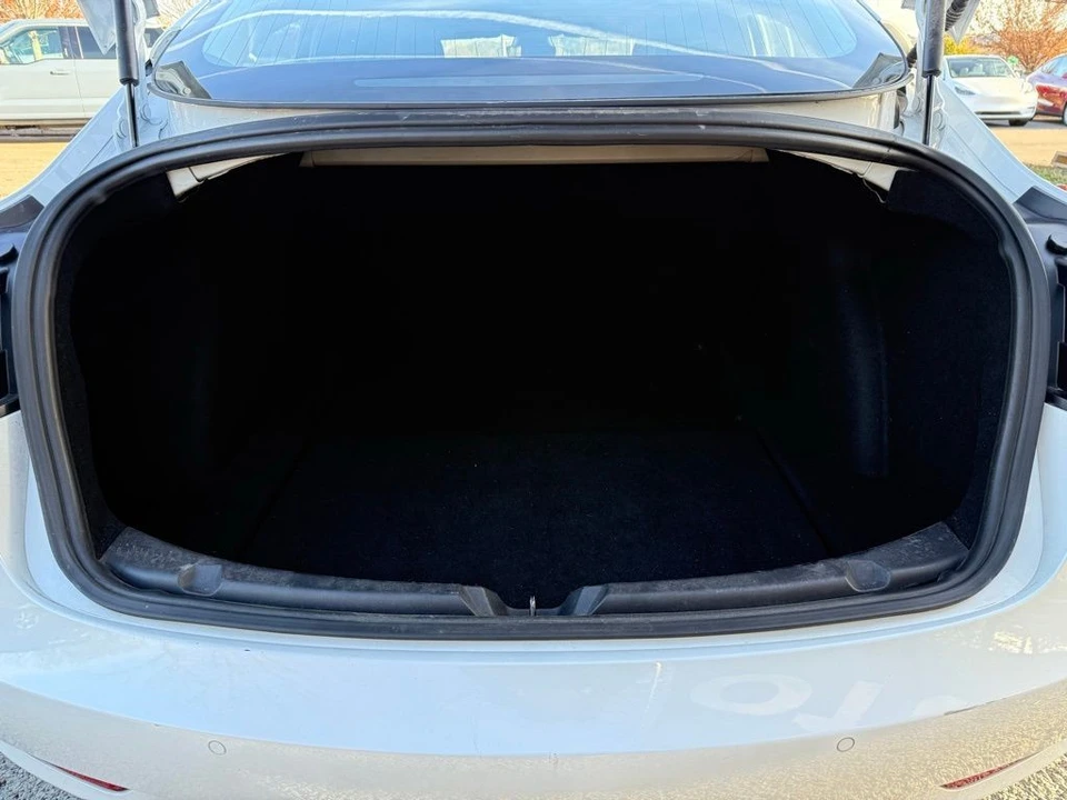 2019 Tesla Model 3 - Image 6 of 11