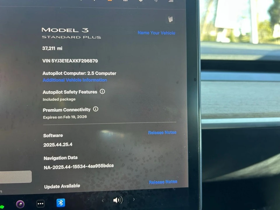 2019 Tesla Model 3 - Image 15 of 16