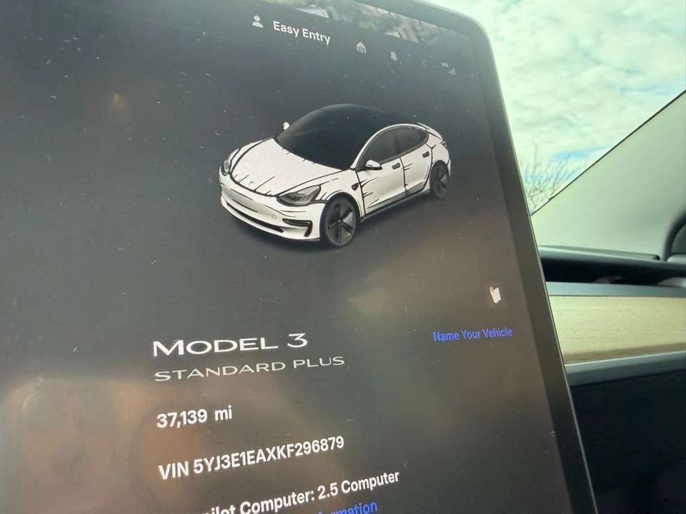 2019 Tesla Model 3 - Image 15 of 15