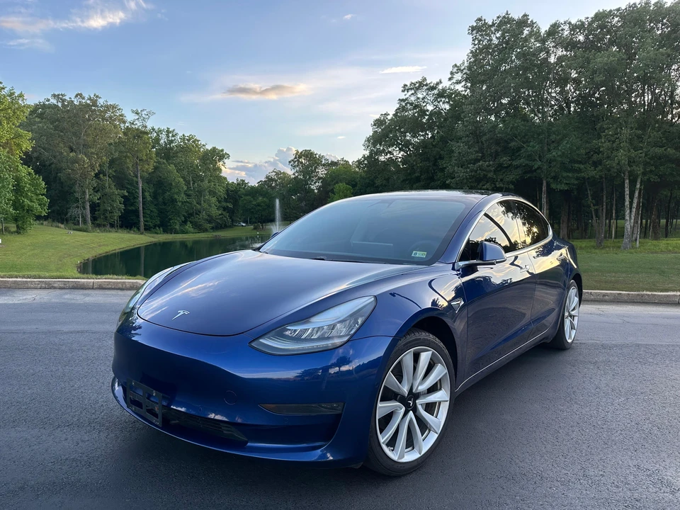 2019 Tesla Model 3 - Image 10 of 31
