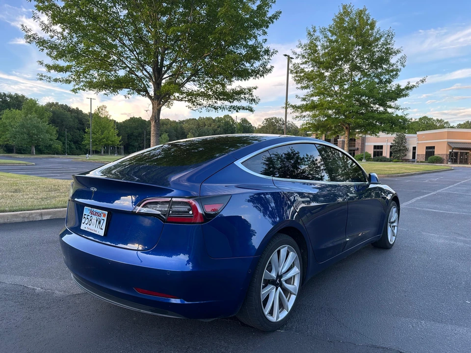2019 Tesla Model 3 - Image 13 of 31