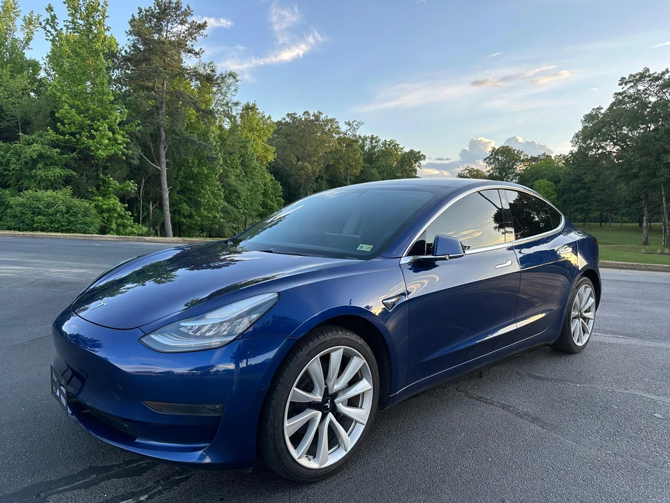 2019 Tesla Model 3 - Image 11 of 31