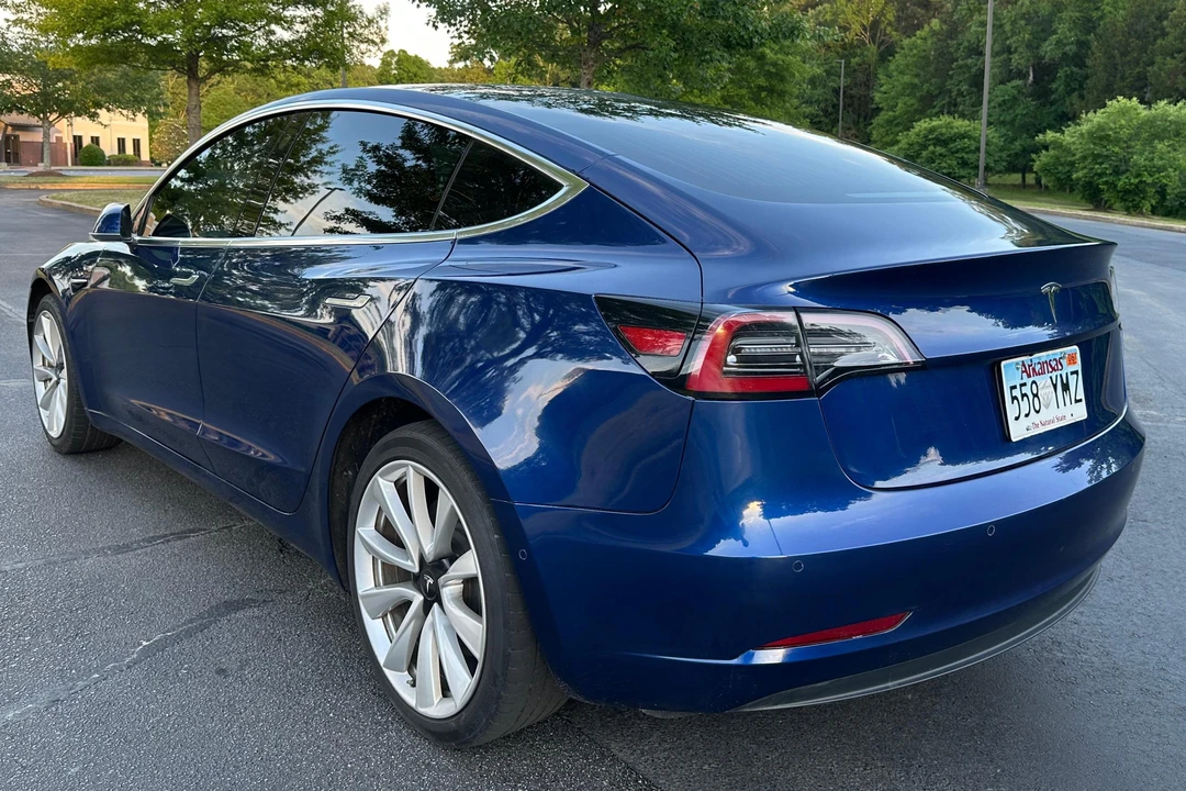 2019 Tesla Model 3 - Image 4 of 31