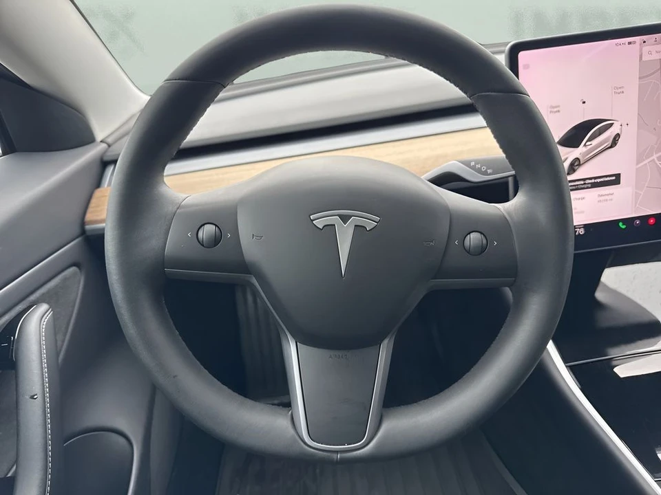 2019 Tesla Model 3 - Image 15 of 21