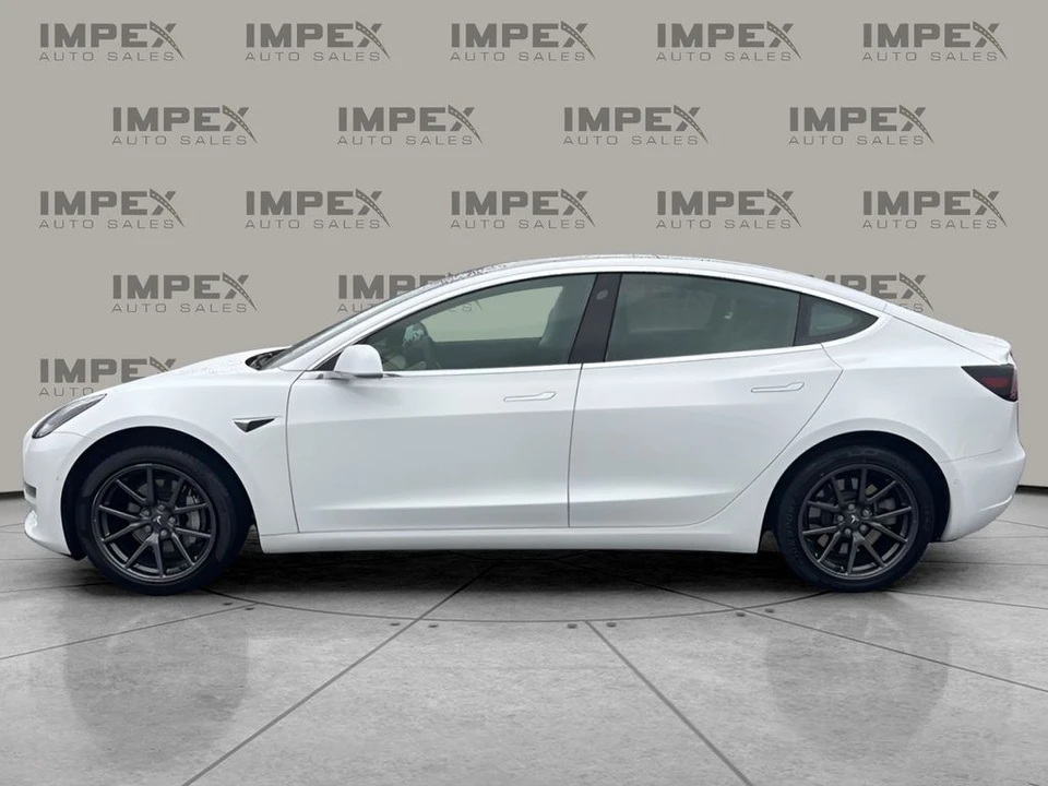 2019 Tesla Model 3 - Image 2 of 21