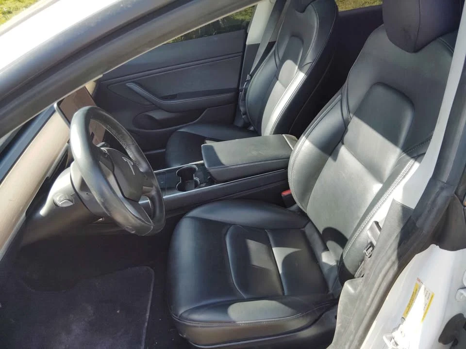 2019 Tesla Model 3 - Image 7 of 8