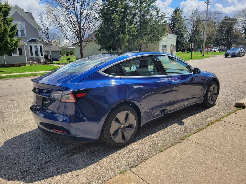 2019 Tesla Model 3 - Image 3 of 13