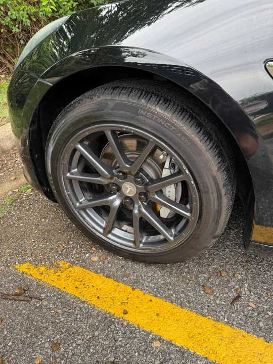 2019 Tesla Model 3 - Image 13 of 15