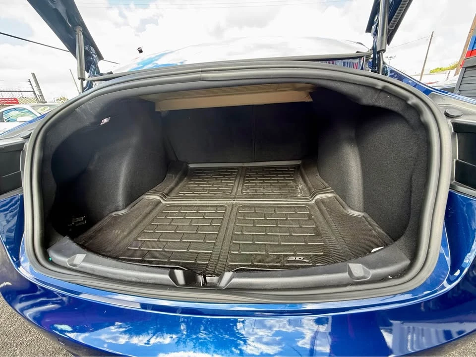 2019 Tesla Model 3 - Image 13 of 19