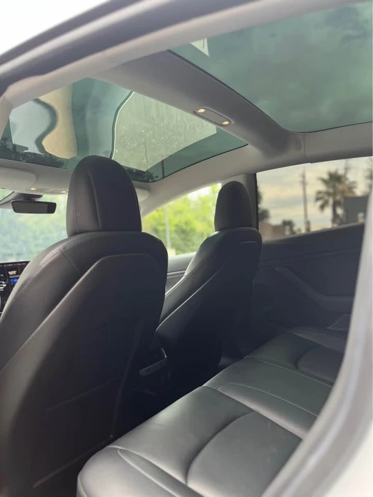 2019 Tesla Model 3 - Image 12 of 17