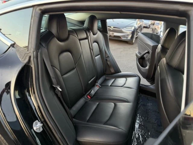 2019 Tesla Model 3 - Image 12 of 21