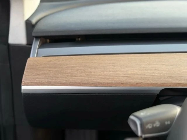2019 Tesla Model 3 - Image 19 of 21