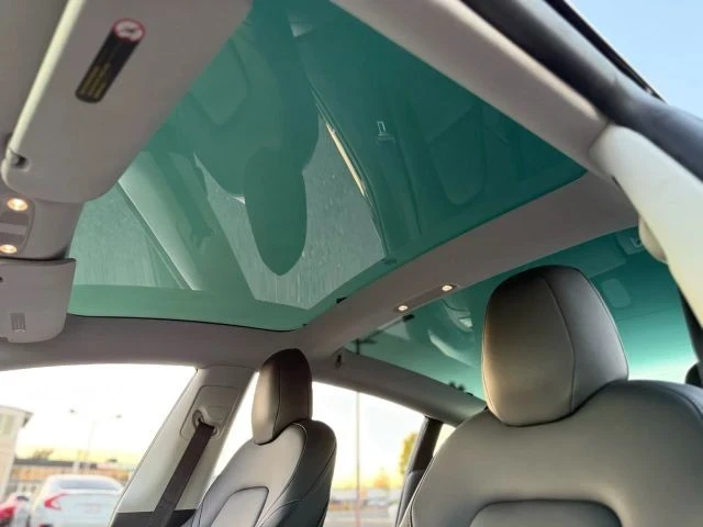 2019 Tesla Model 3 - Image 18 of 21