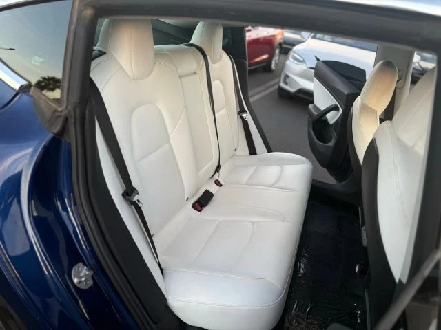 2019 Tesla Model 3 - Image 12 of 12