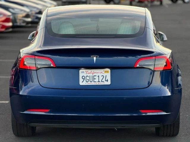 2019 Tesla Model 3 - Image 8 of 12