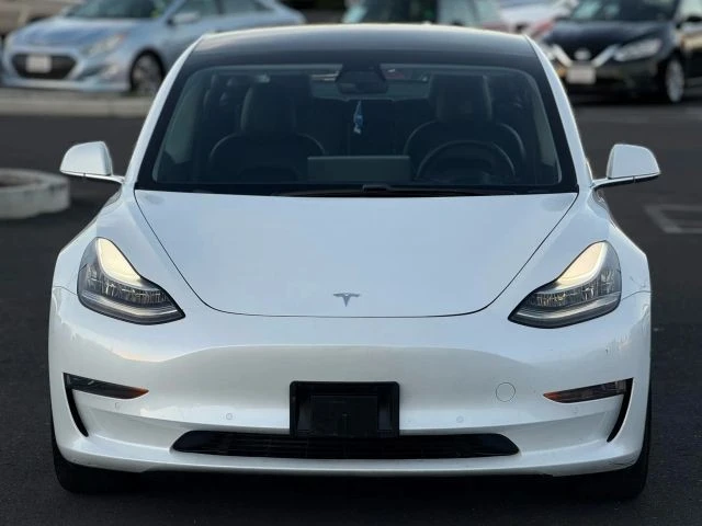 2019 Tesla Model 3 - Image 5 of 12