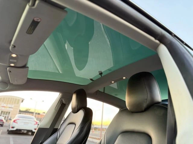 2019 Tesla Model 3 - Image 18 of 21