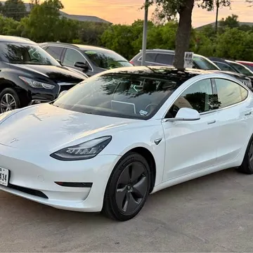2019 Tesla Model 3 Standard Range Plus