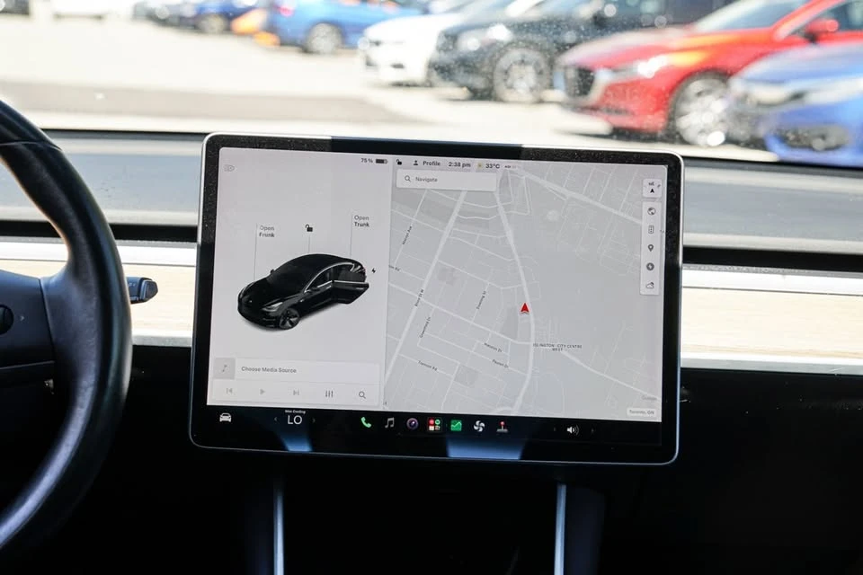 2019 Tesla Model 3 - Image 12 of 16
