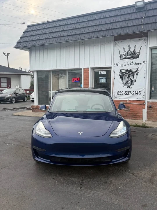 2019 Tesla Model 3 - Image 8 of 15